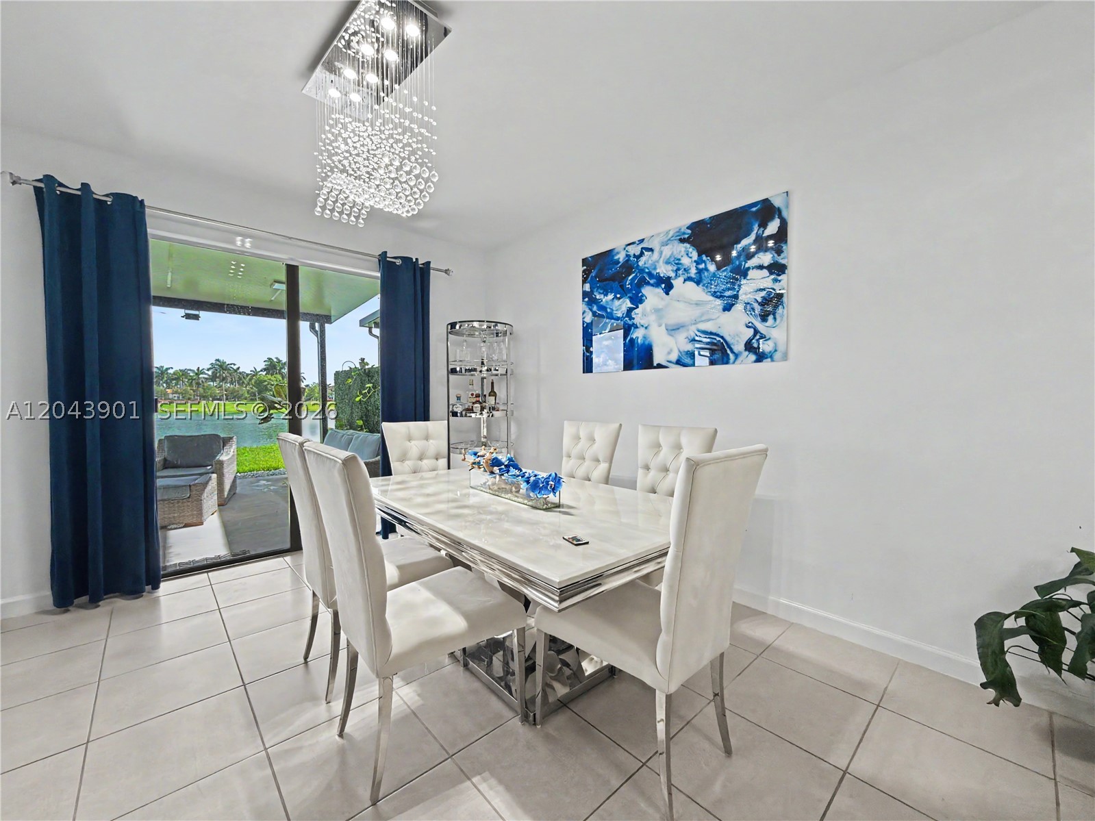 COCO PALM ESTATES - Residential