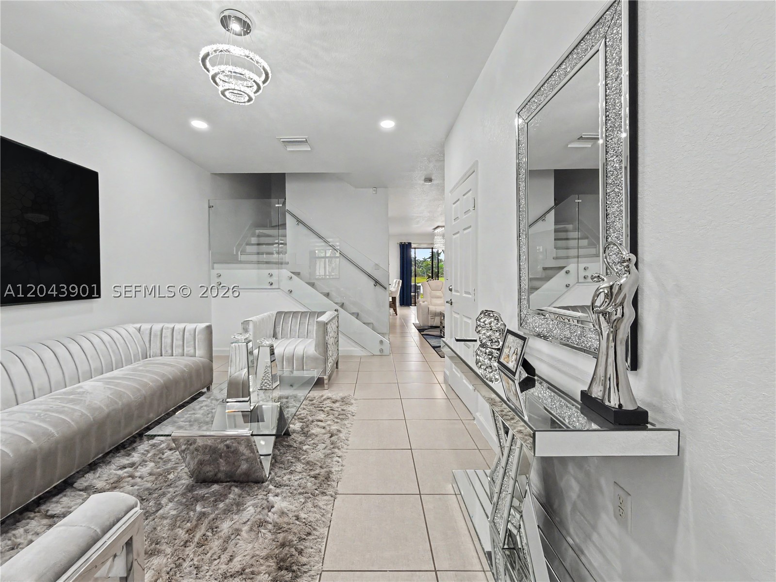 COCO PALM ESTATES - Residential