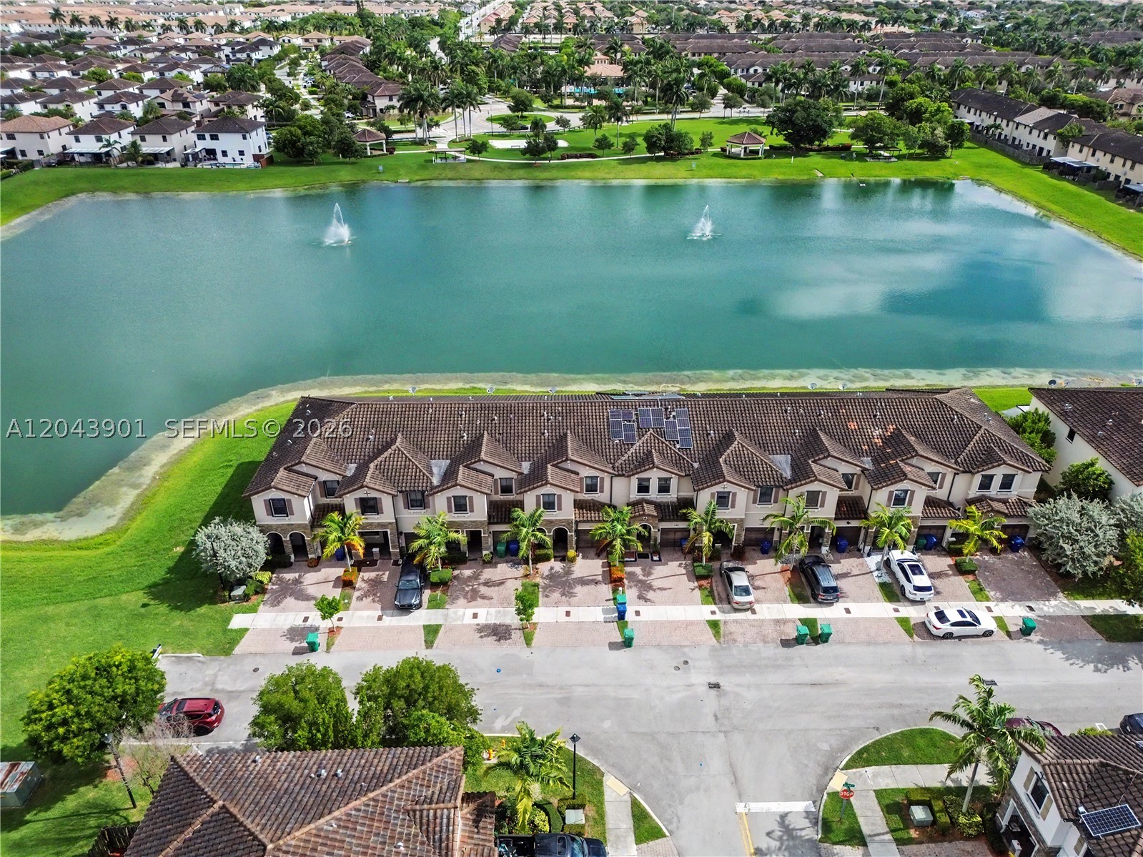 COCO PALM ESTATES - Residential