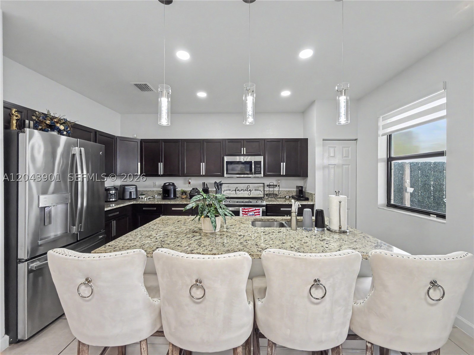 COCO PALM ESTATES - Residential