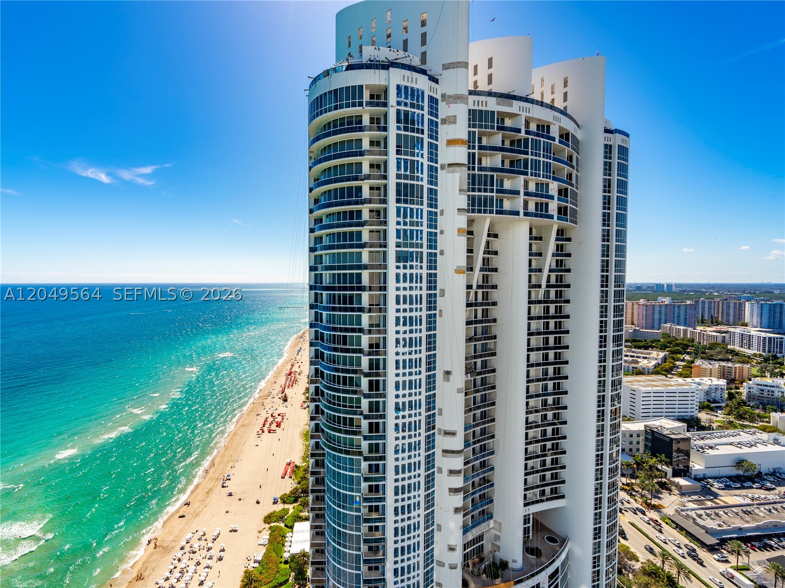 TRUMP ROYALE CONDO - Residential Lease
