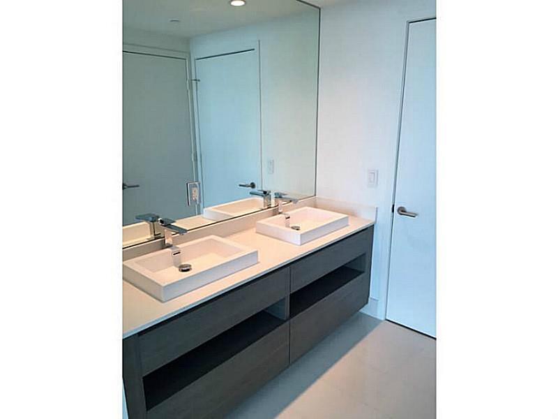 Icon Bay - Residential Lease