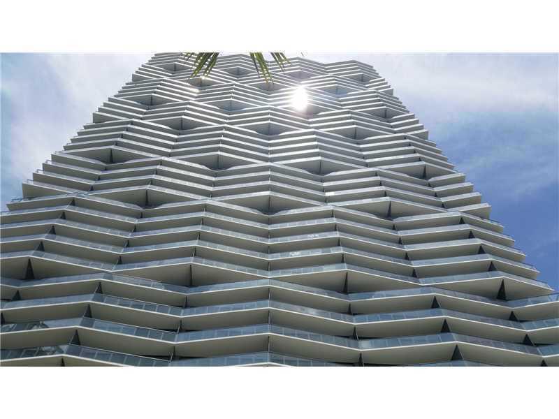 Icon Bay - Residential Lease