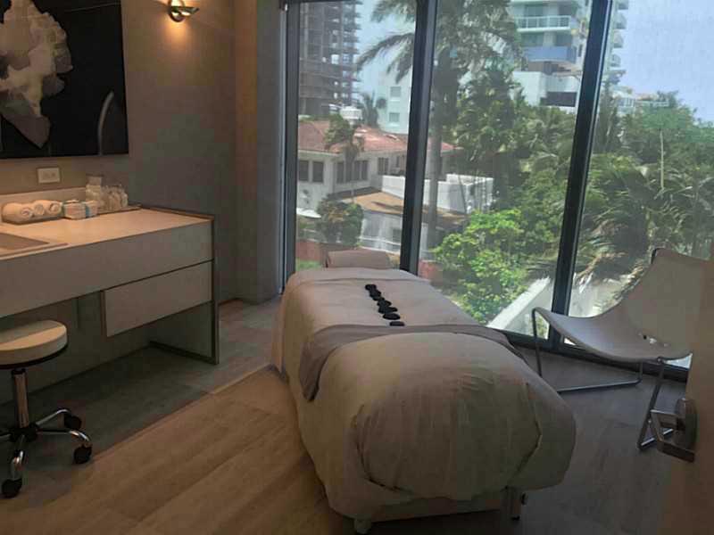 Icon Bay - Residential Lease