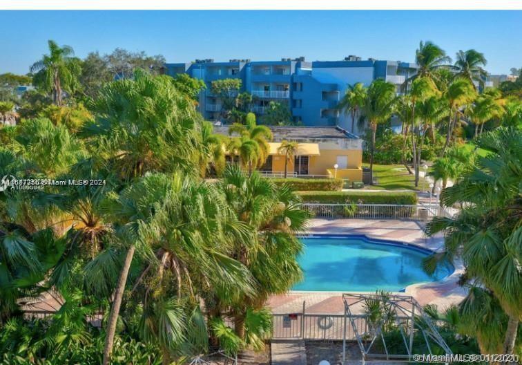 THE BEACH CLUB FONTAINEBL - Residential Lease