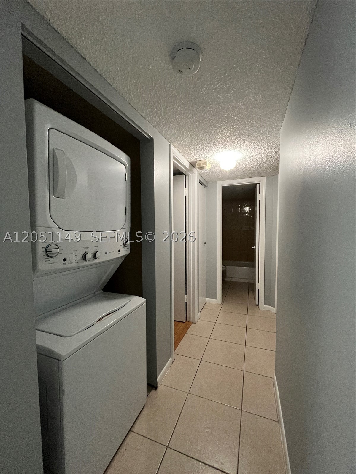 FOREST PARK CONDO - Residential