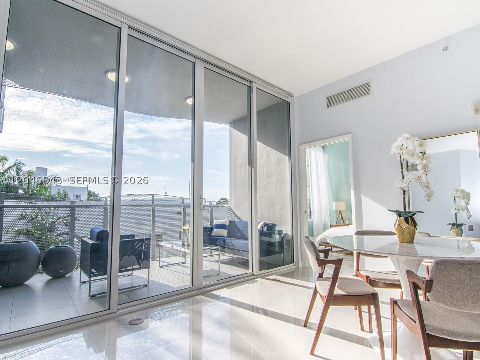 ARTEPARK SOUTH CONDO - Residential