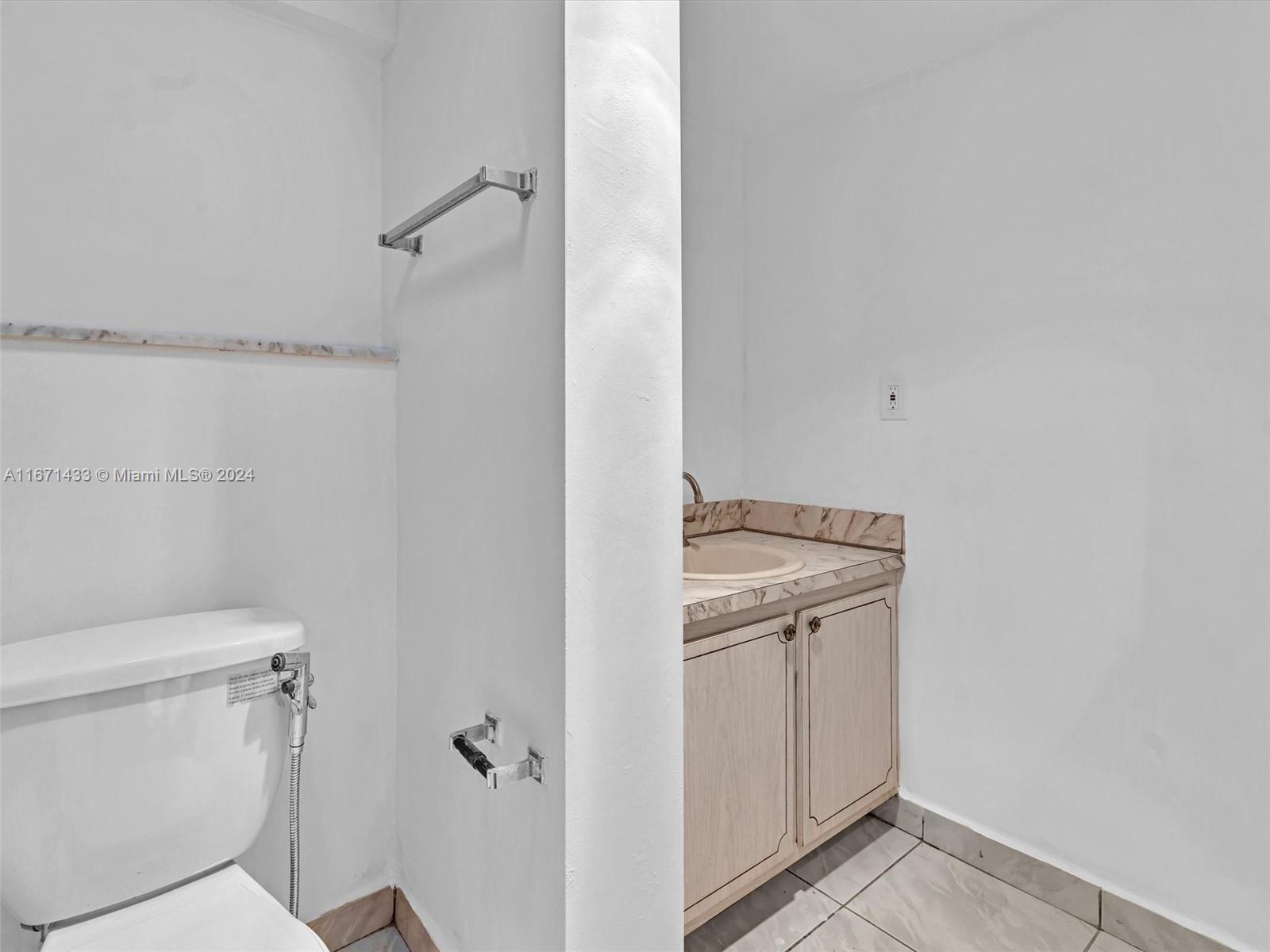 EDEN ISLES CONDO PART 3 - Residential Lease