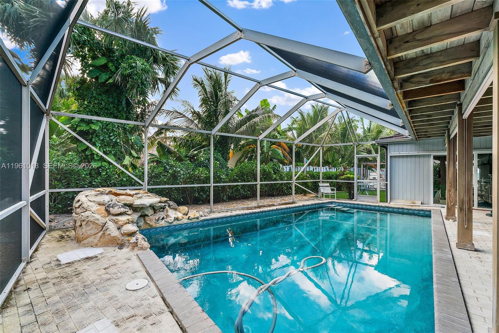 JUPITER INLET BEACH COLON - Residential