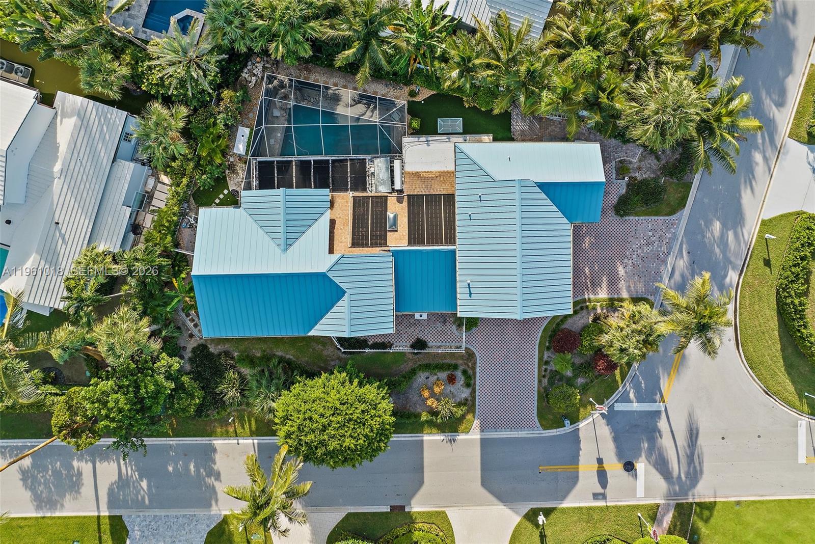 JUPITER INLET BEACH COLON - Residential