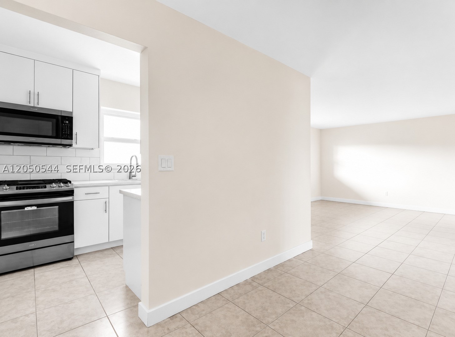 BELLA LUNA CONDO - Residential