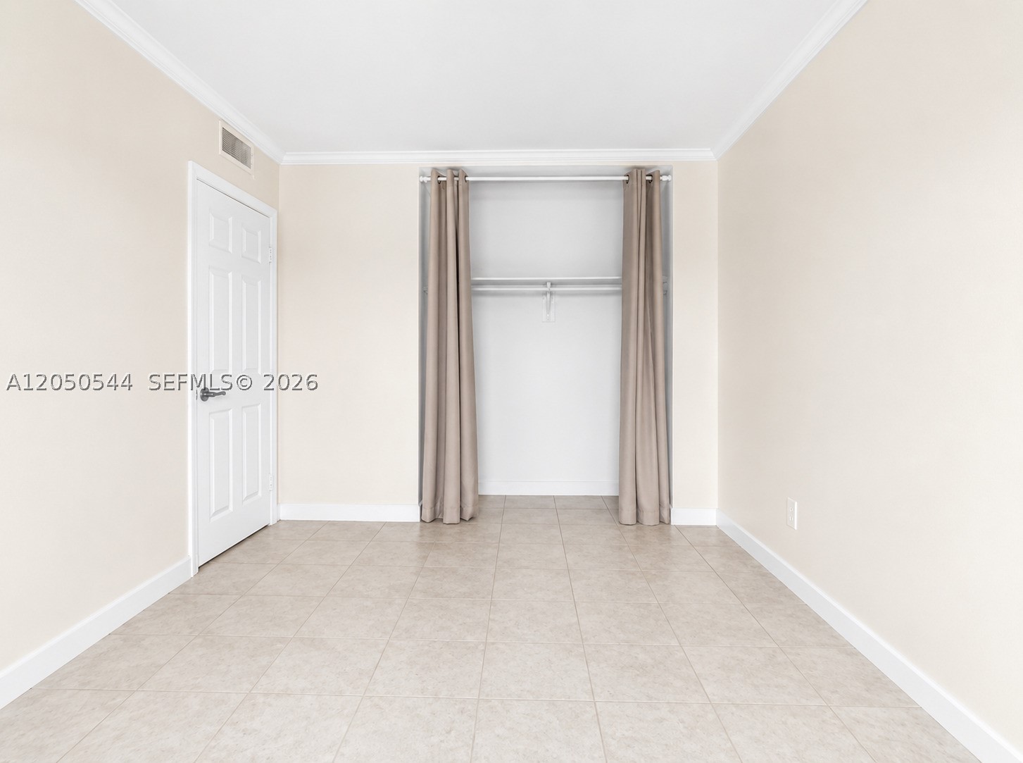 BELLA LUNA CONDO - Residential