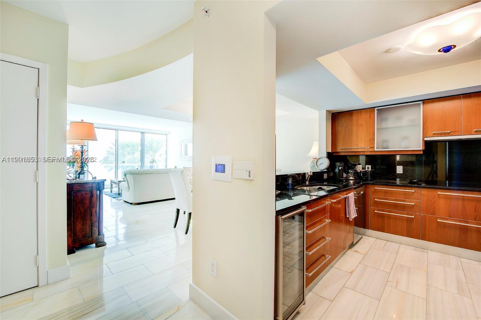 JADE RESIDENCES - Residential