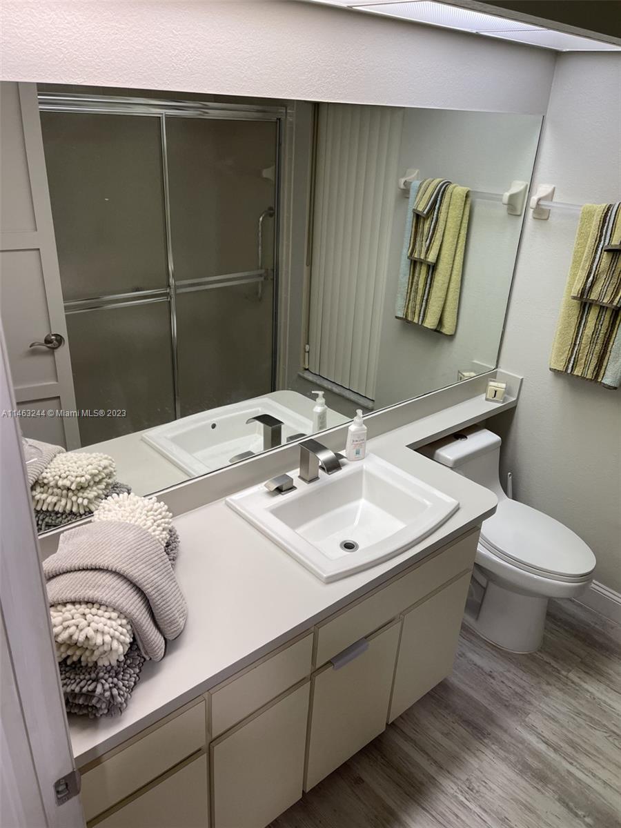 LINKS AT SEVEN HILLS UNIT - Residential