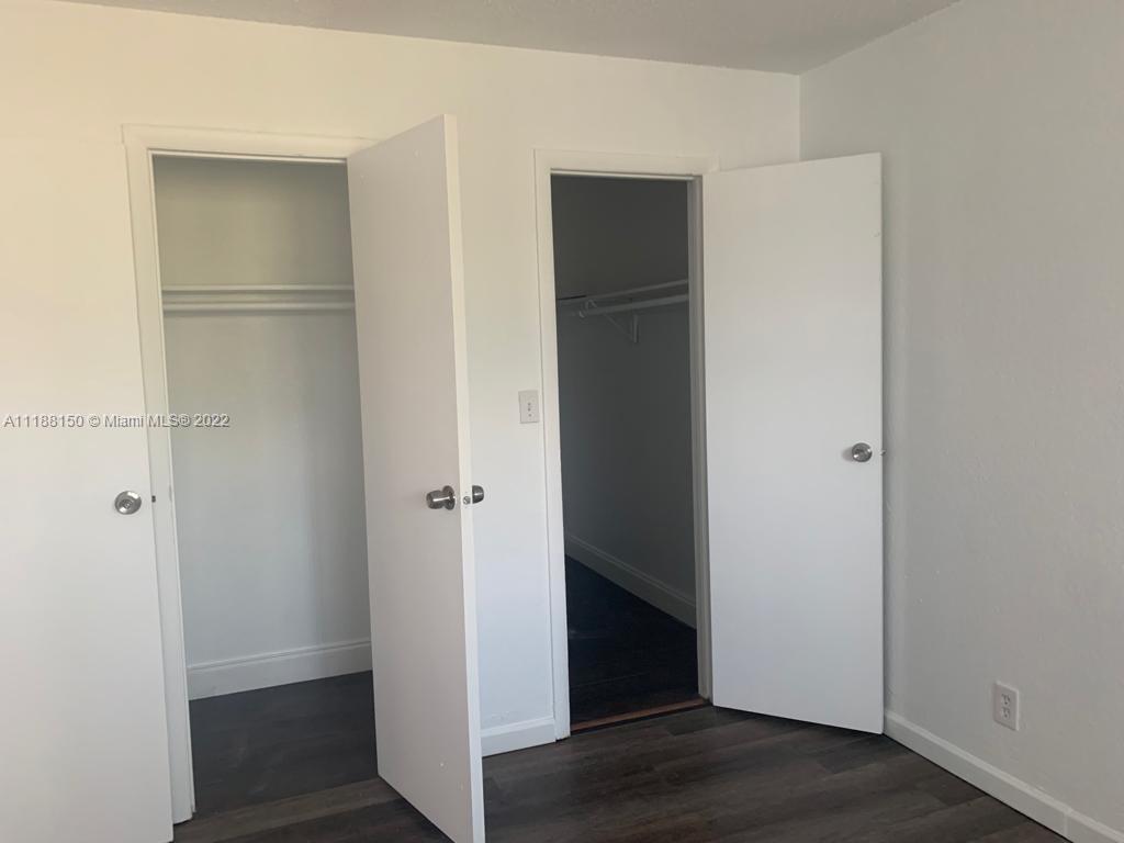 GLEN COVE APTS 3 CONDO - Residential Lease