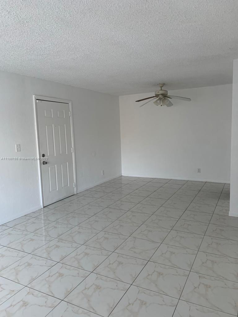 GLEN COVE APTS 3 CONDO - Residential Lease