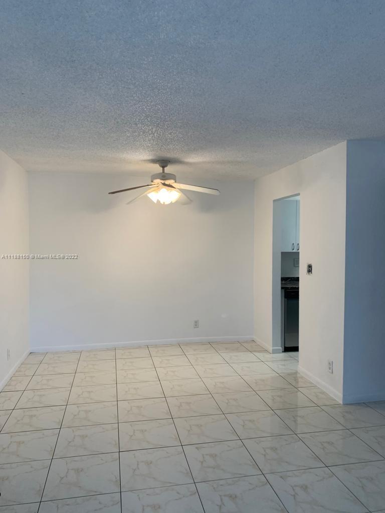 GLEN COVE APTS 3 CONDO - Residential Lease