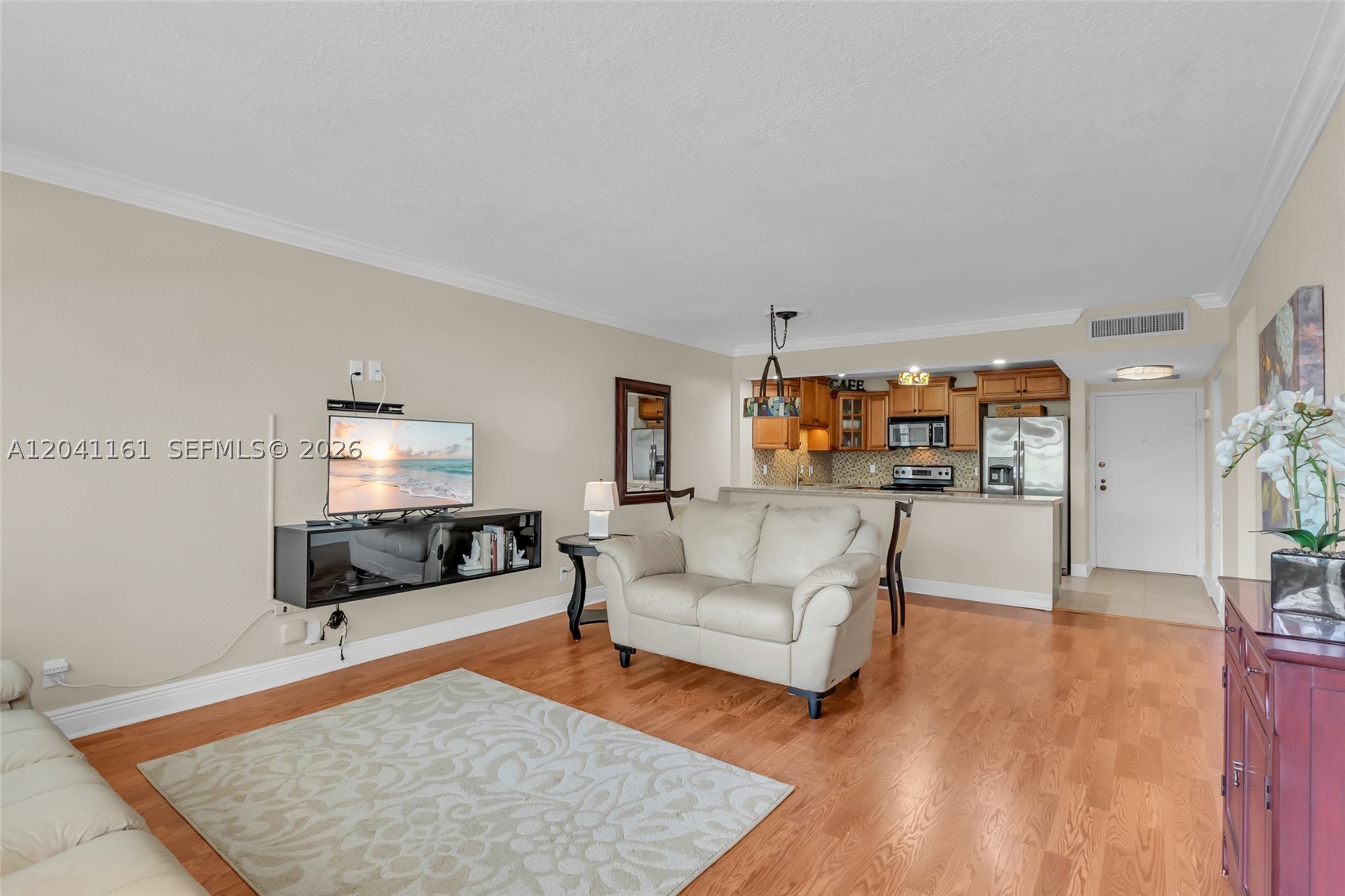 SEA AIR TOWERS CONDO - Residential