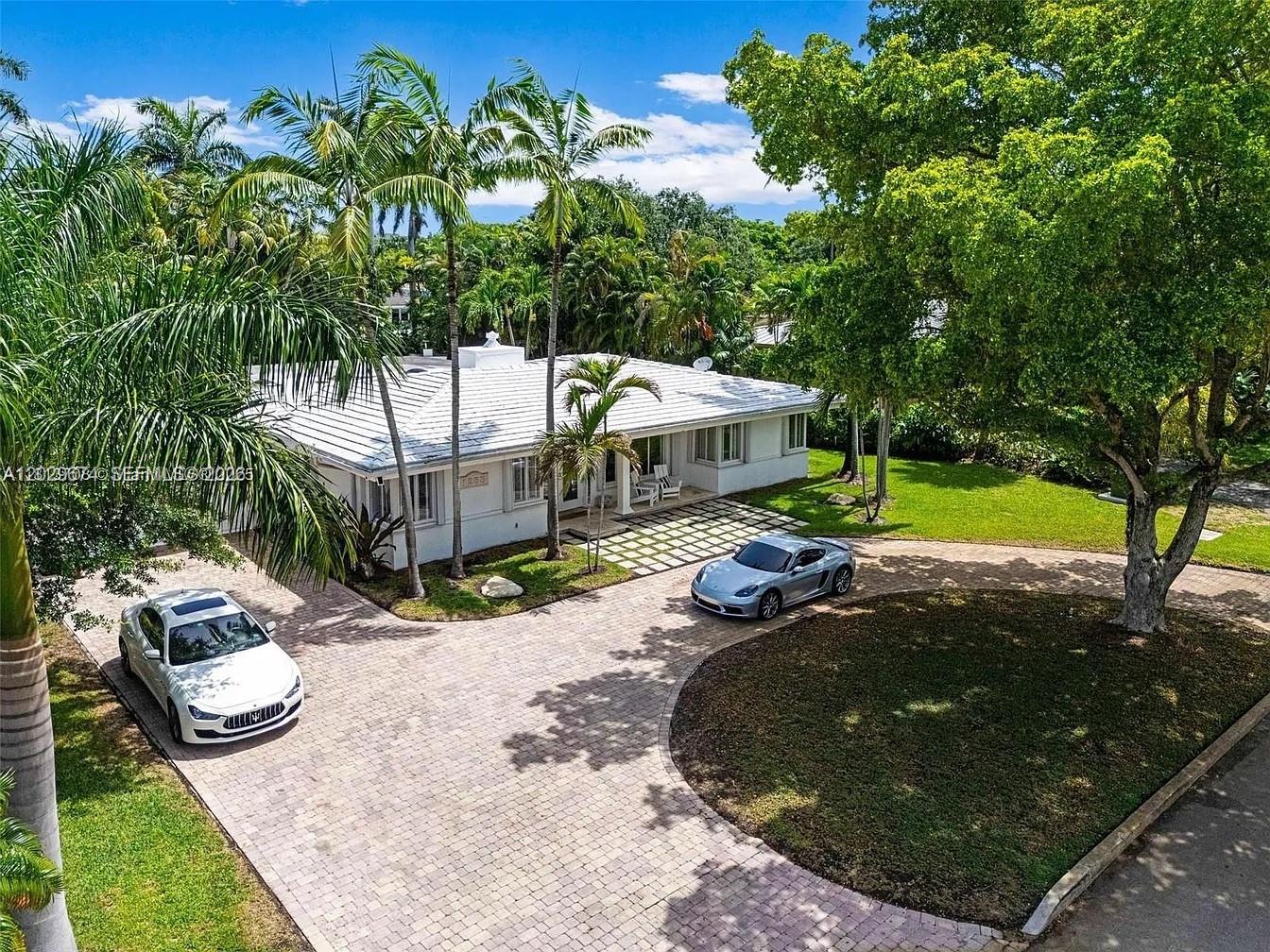 BAY LURE - Residential Lease