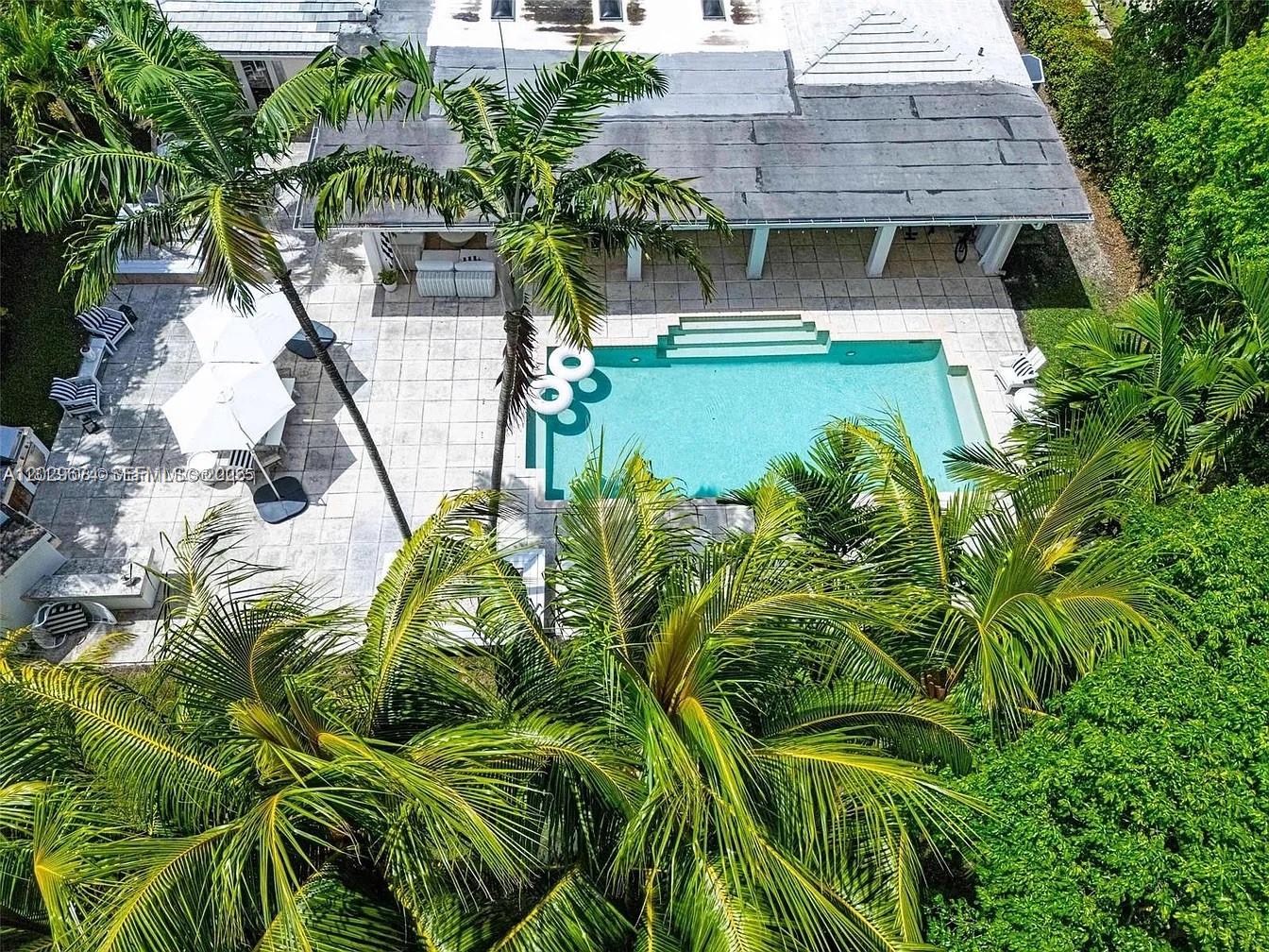 BAY LURE - Residential Lease