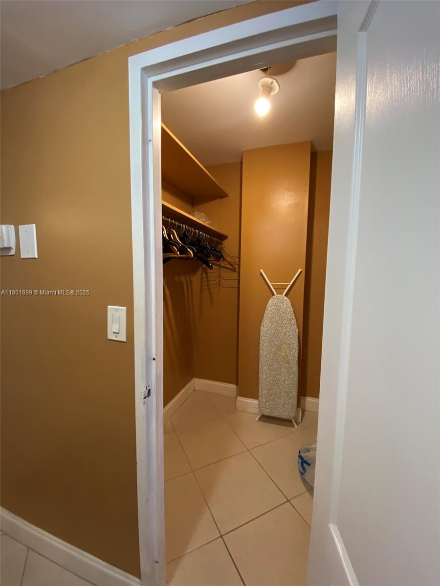 PARKER DORADO CONDO - Residential