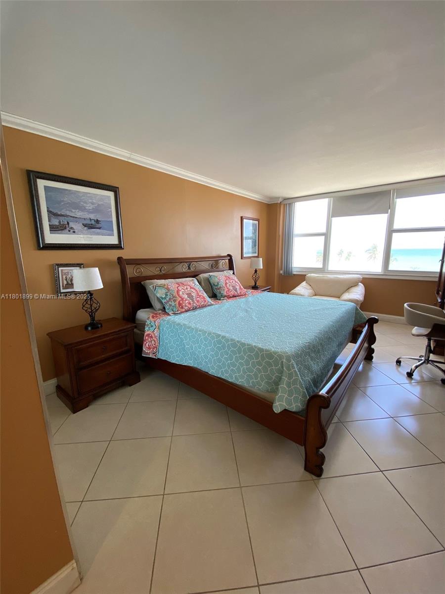 PARKER DORADO CONDO - Residential