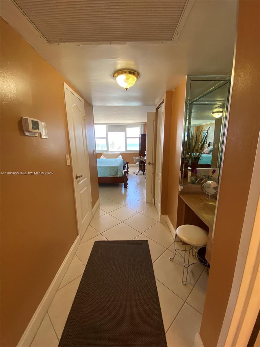 PARKER DORADO CONDO - Residential