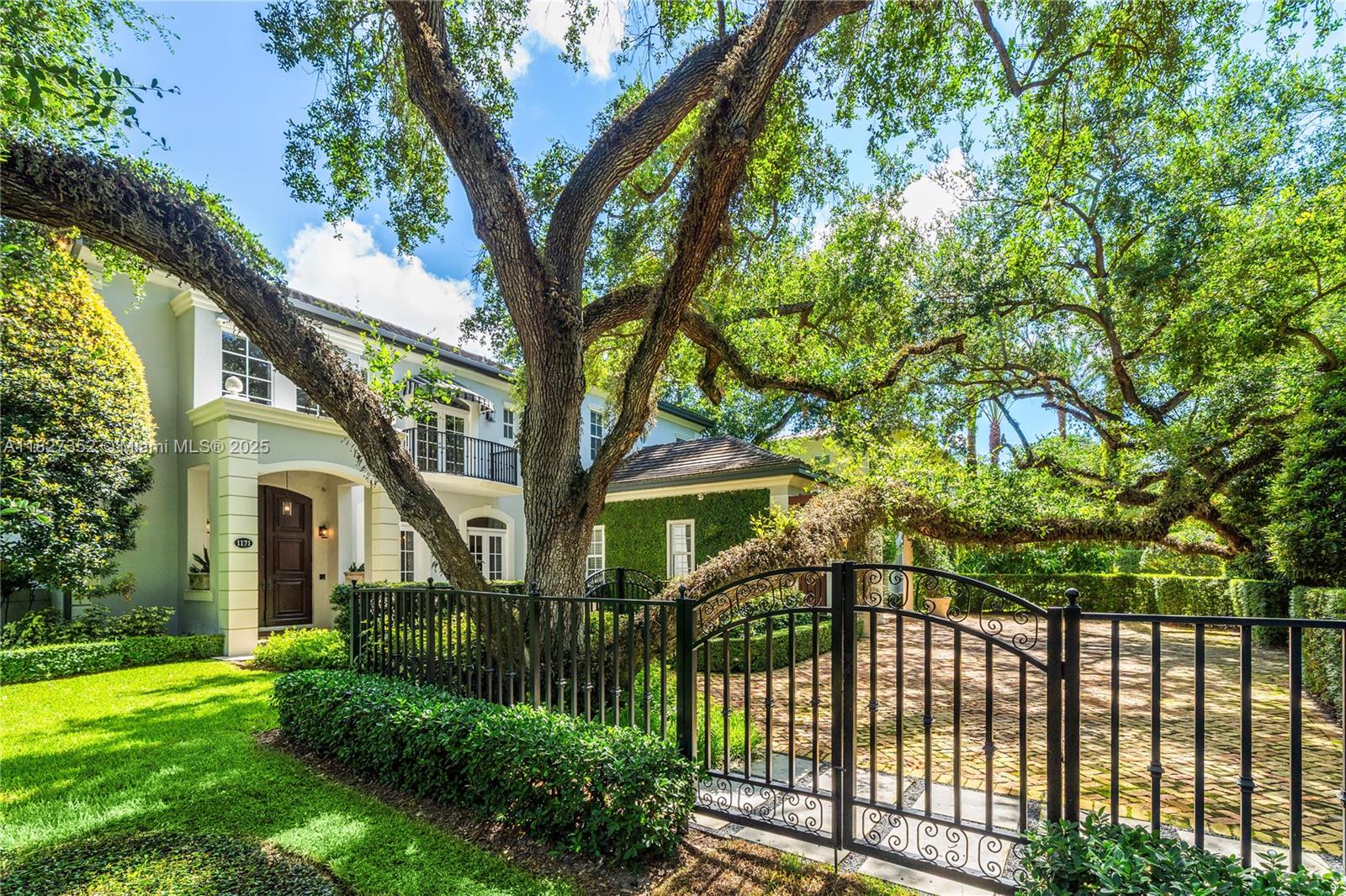 BILTMORE VIEW - Residential