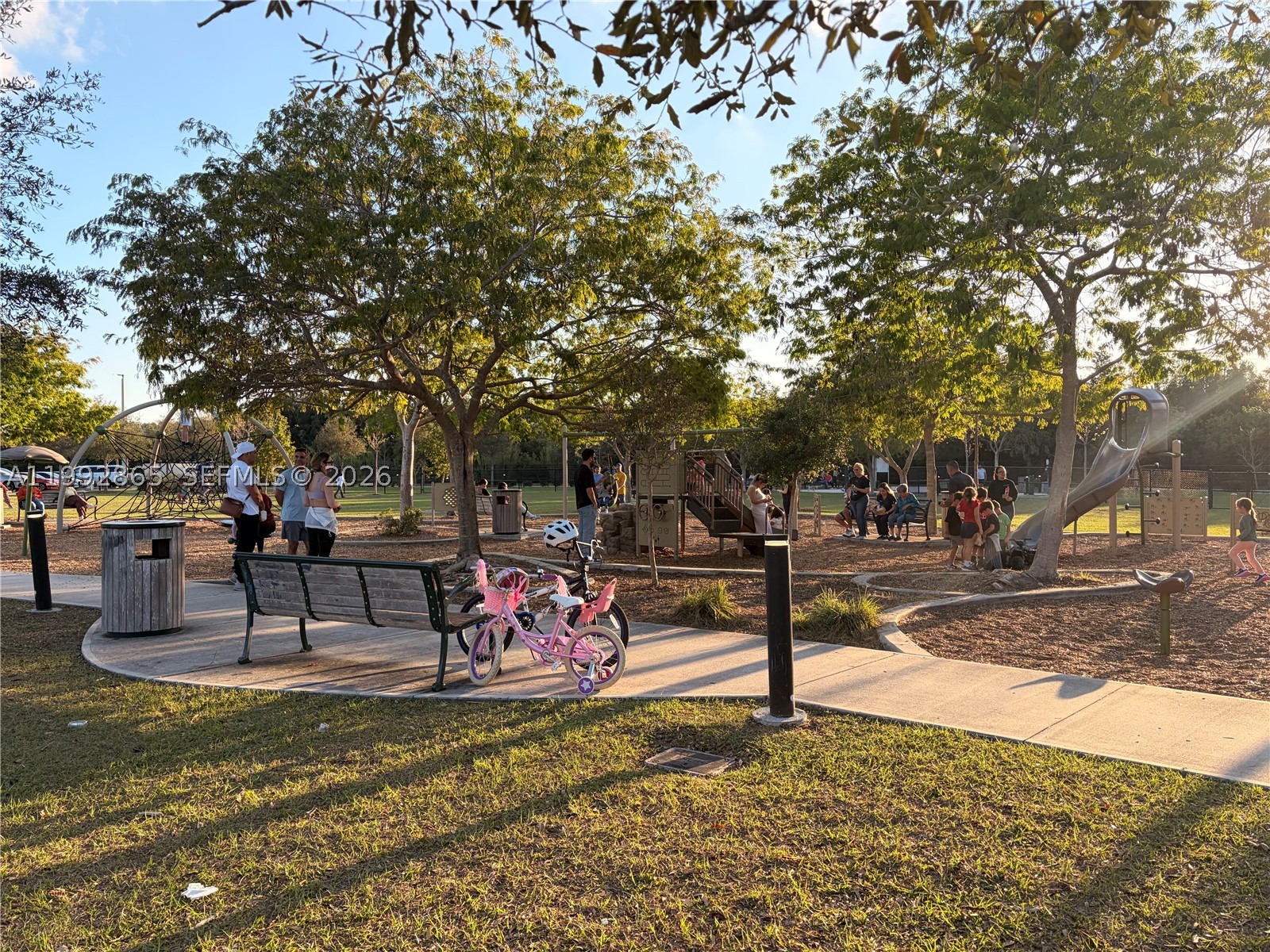 CORAL LAKES KINGDOM - Residential