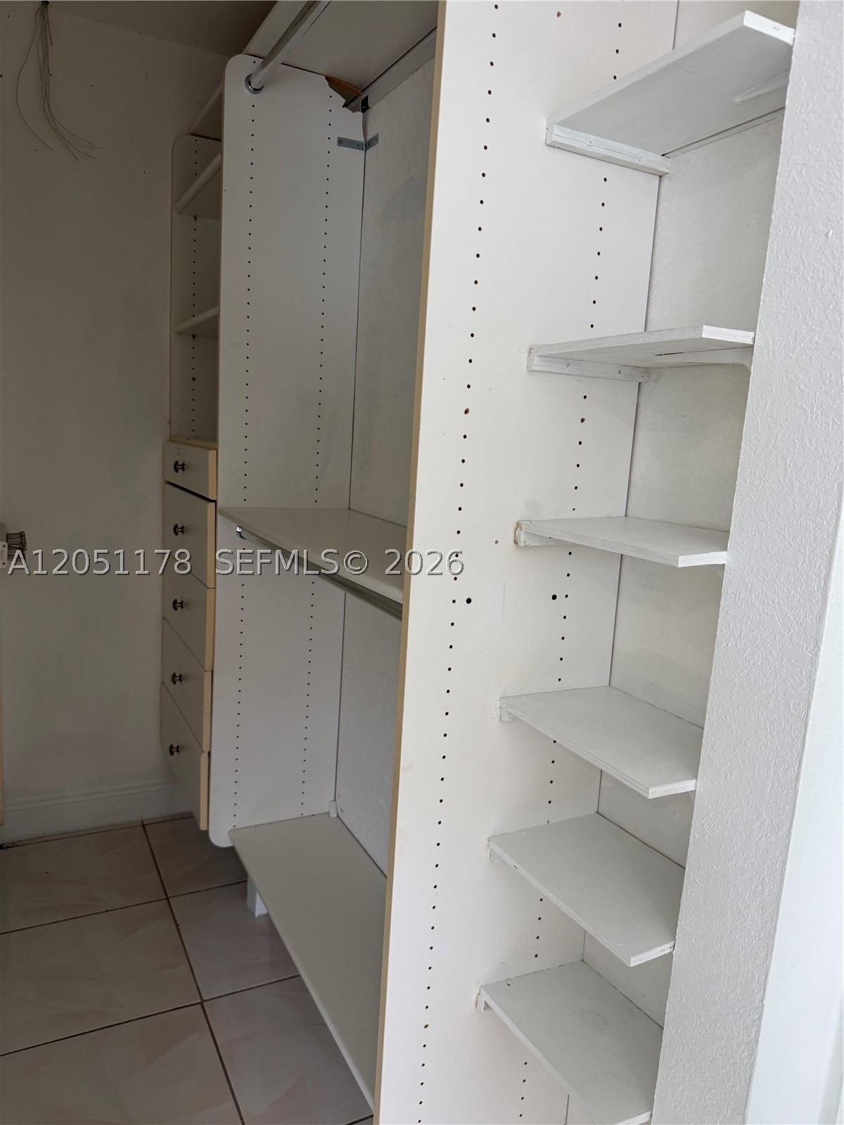 LES FONTAINES CONDO - Residential Lease