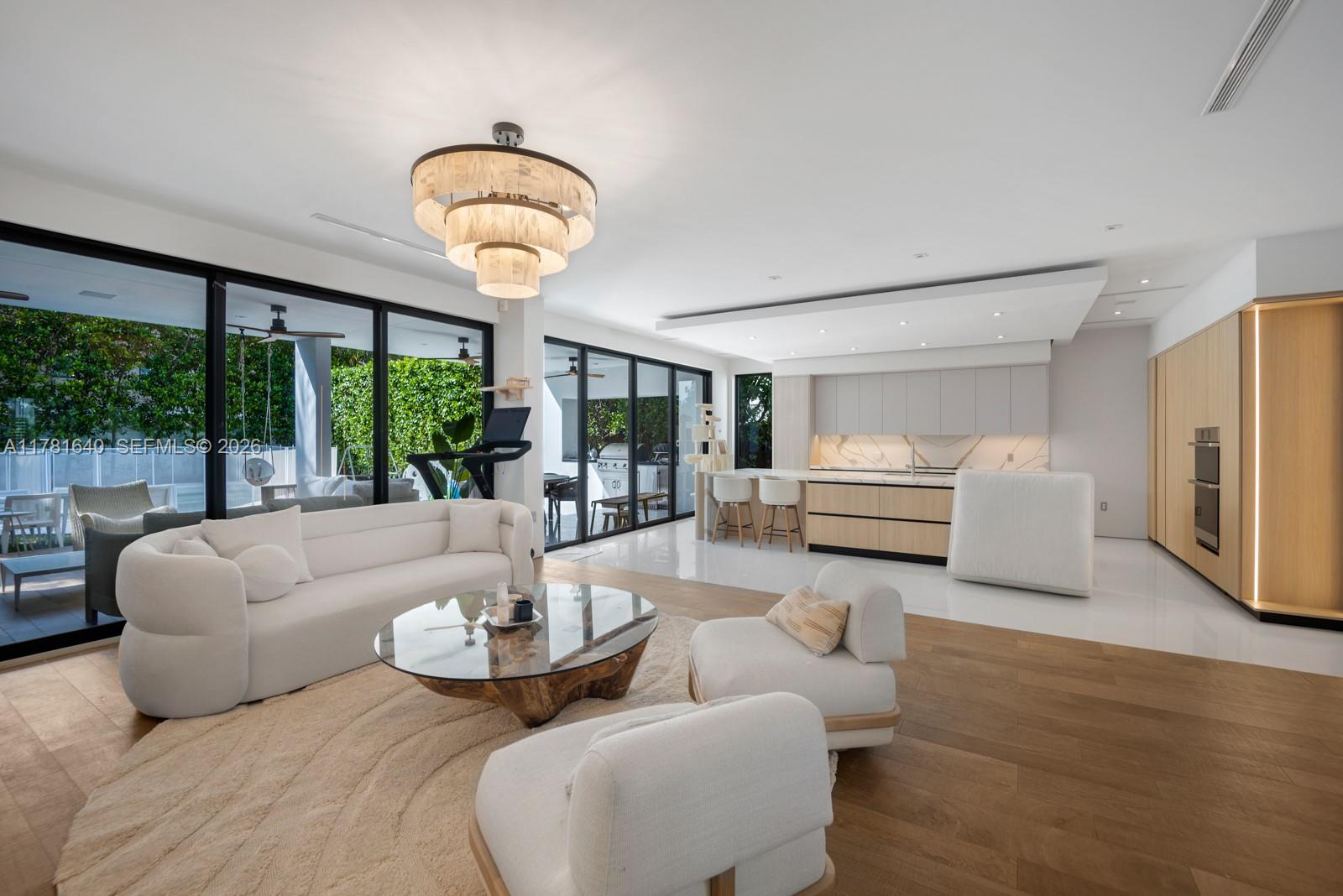 BRICKELLS FLAGLER - Residential