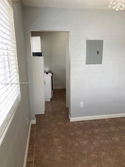 DOUGLAS OAKS CONDO - Residential Lease