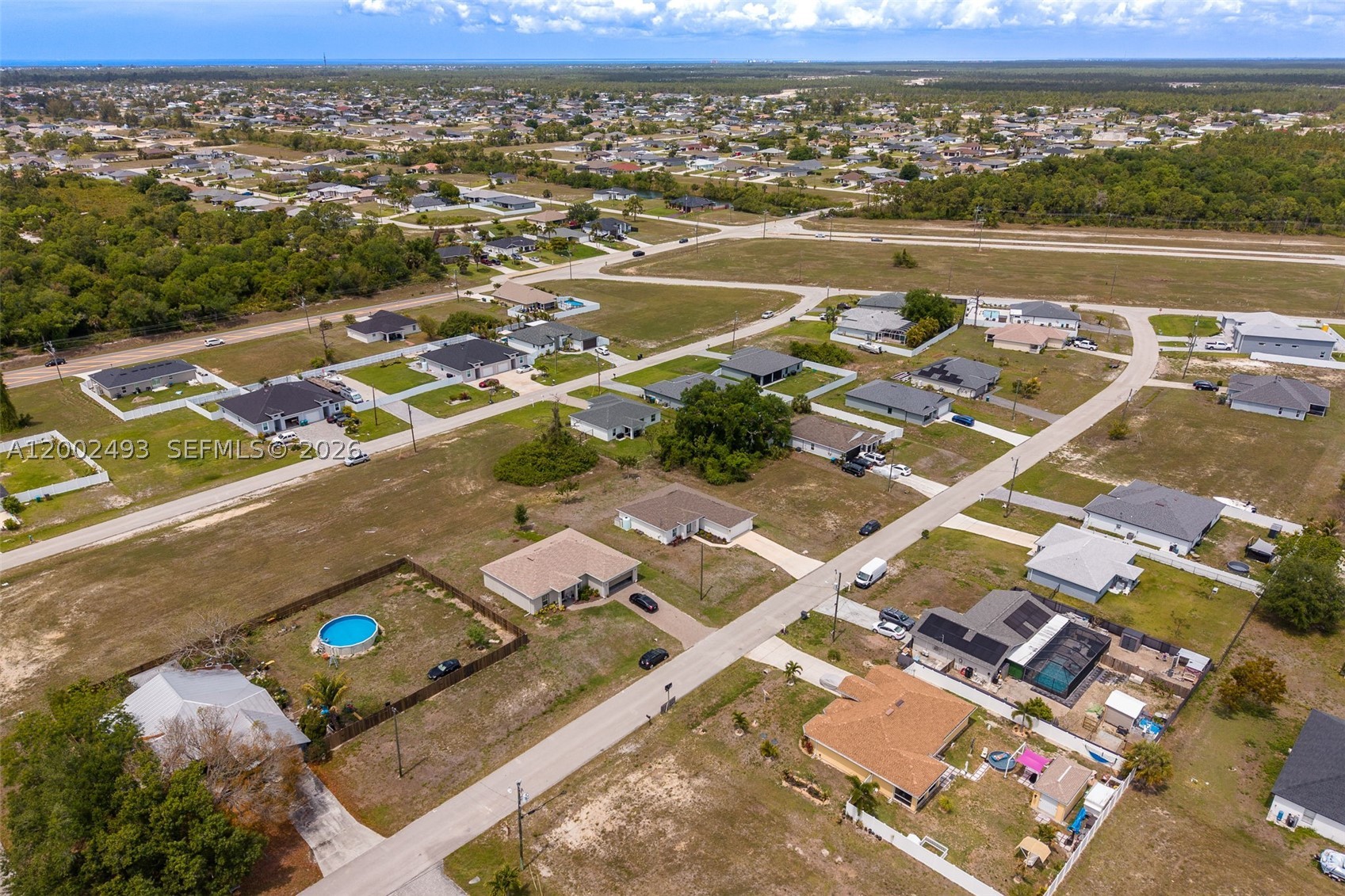 CAPE CORAL - Residential