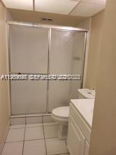 ROYAL BAHAMIAN WEST - Residential