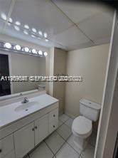ROYAL BAHAMIAN WEST - Residential