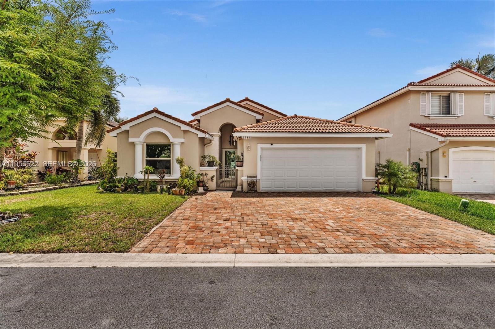 BANYAN OAKRIDGE PLAT - Residential