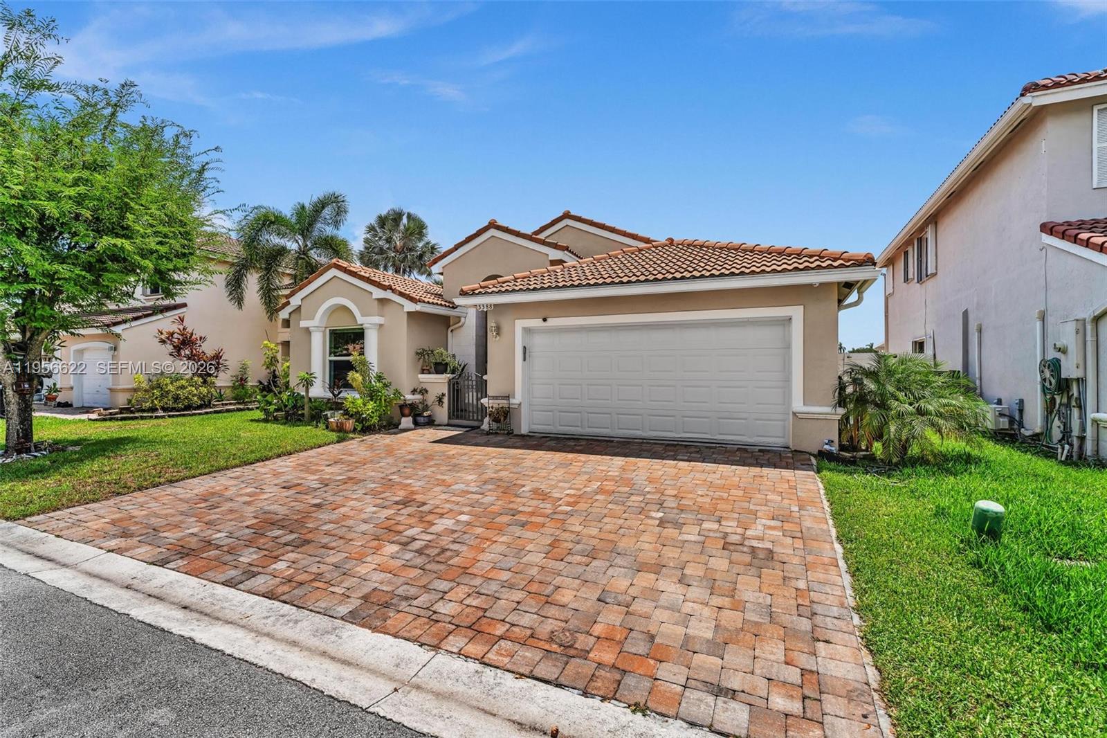 BANYAN OAKRIDGE PLAT - Residential