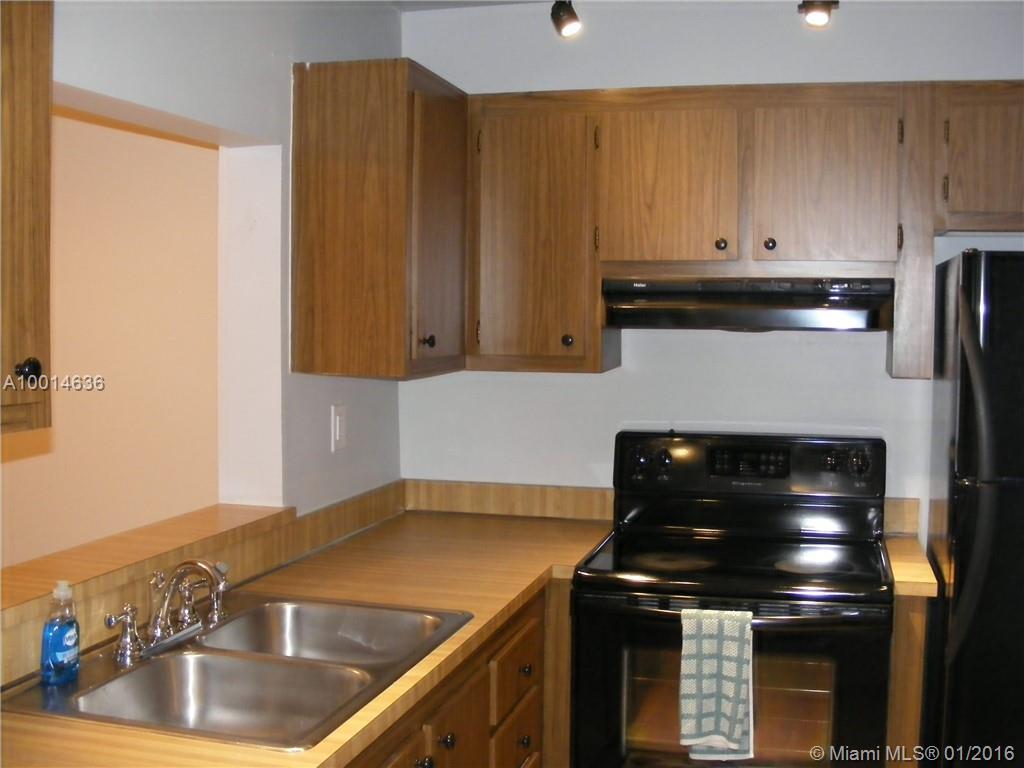 Ramblewood East Condo - Residential Lease