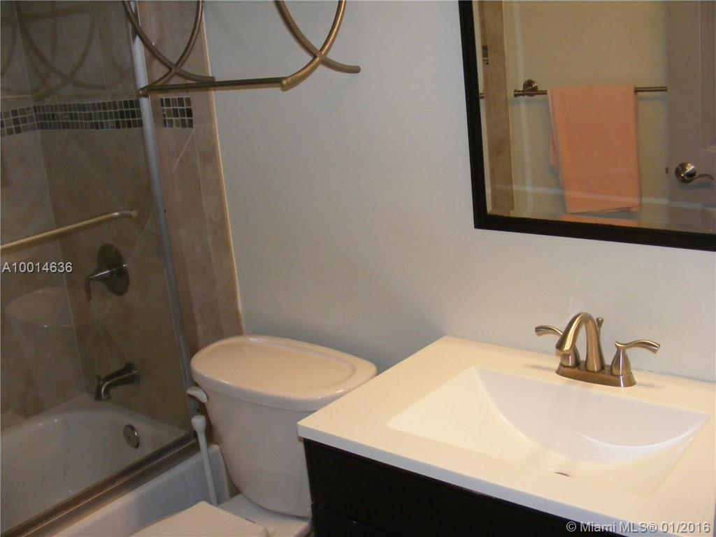 Ramblewood East Condo - Residential Lease