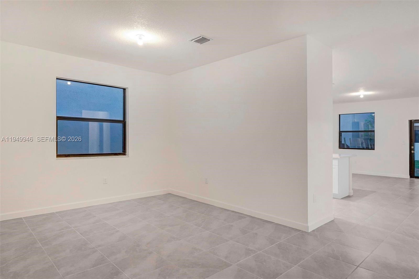 PINE VISTA - Residential