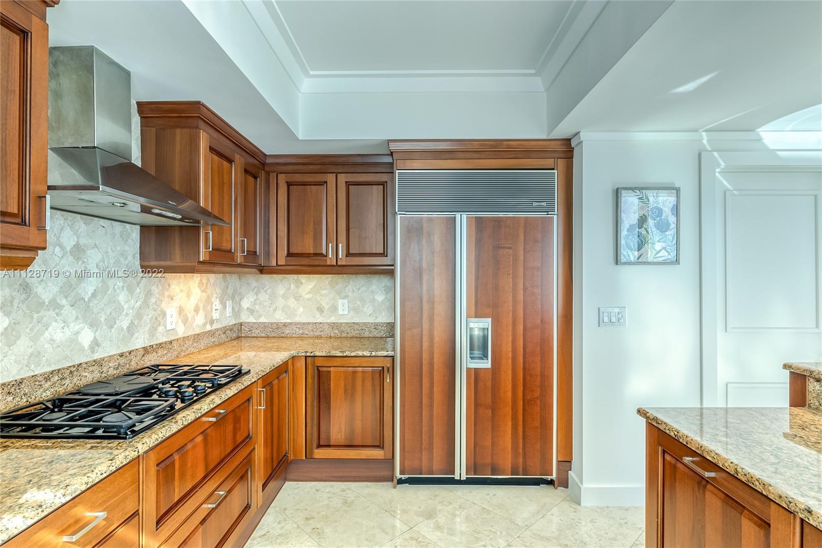 DIPLOMAT OCEANFRONT RESID - Residential
