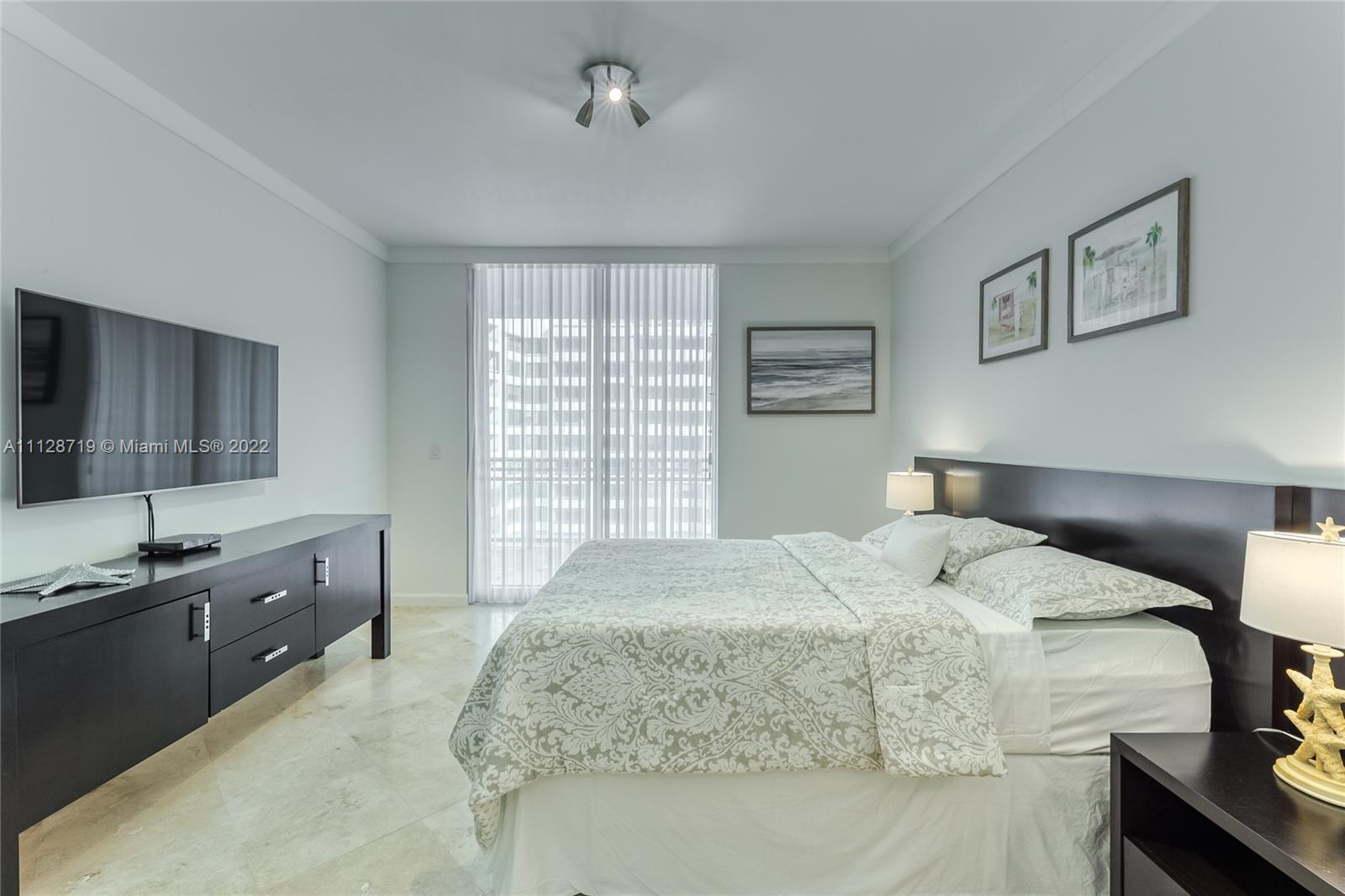 DIPLOMAT OCEANFRONT RESID - Residential