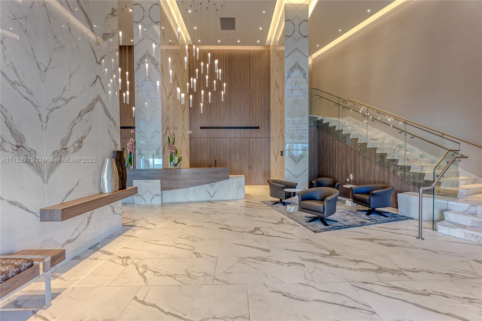 DIPLOMAT OCEANFRONT RESID - Residential