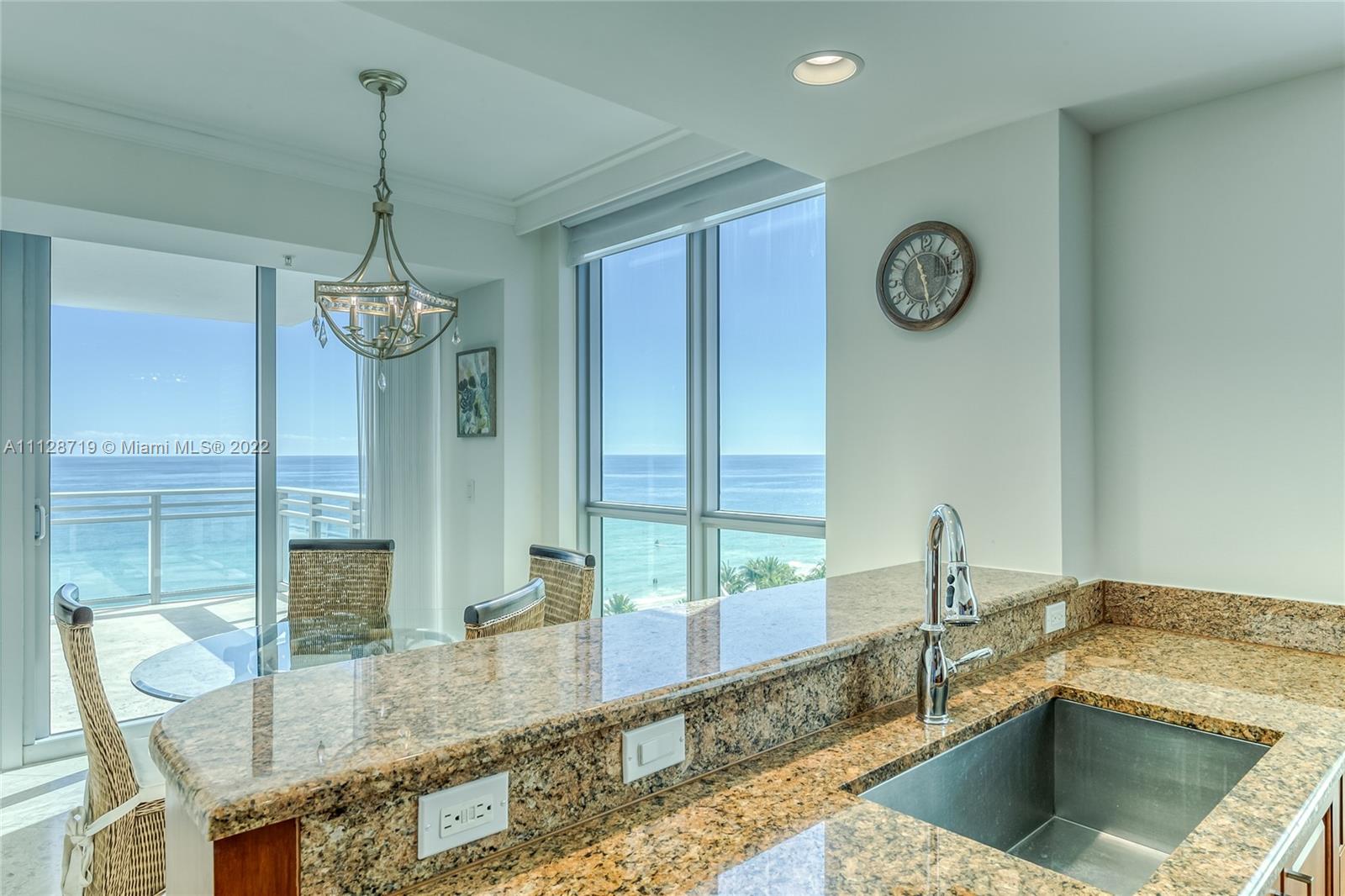 DIPLOMAT OCEANFRONT RESID - Residential