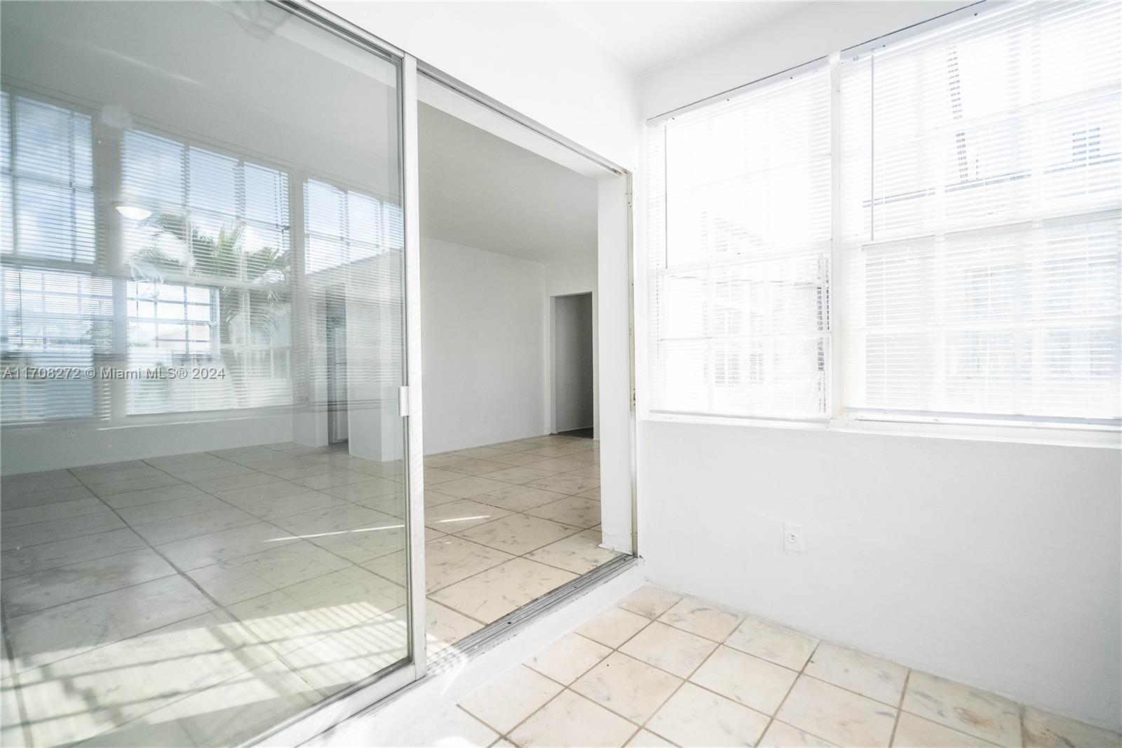 ISLE OF NORMANDY MIAMI VI - Residential Lease