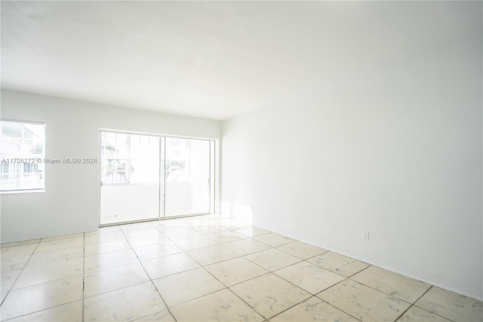 ISLE OF NORMANDY MIAMI VI - Residential Lease