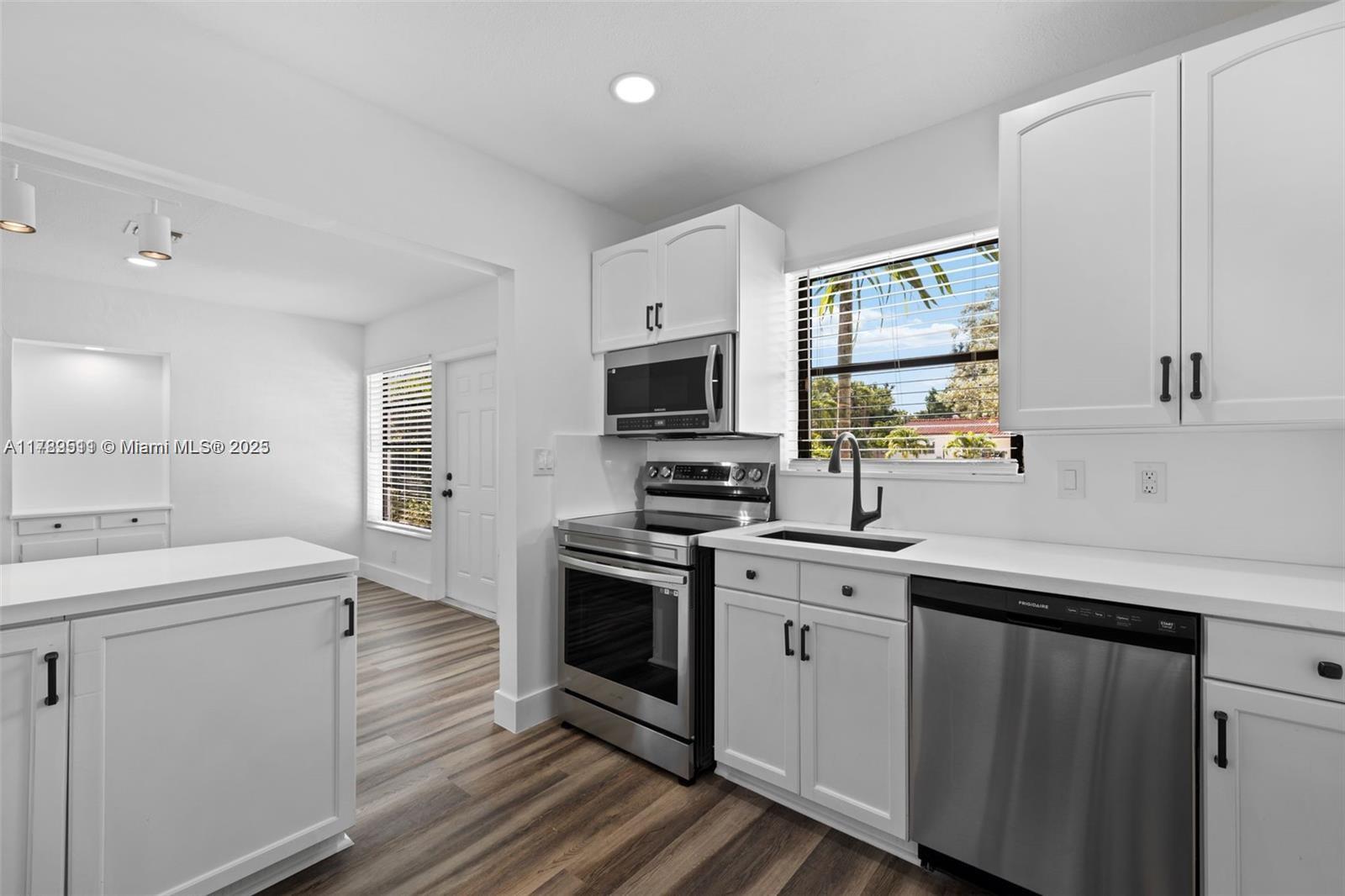 HOLLYWOOD HOMESITES REV P - Residential