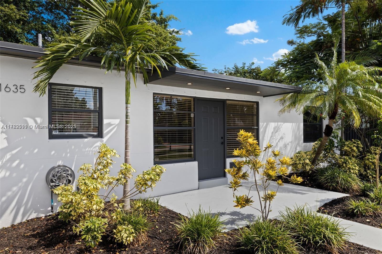 HOLLYWOOD HOMESITES REV P - Residential