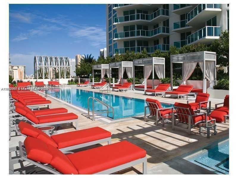 ST TROPEZ ON THE BAY III - Residential Lease