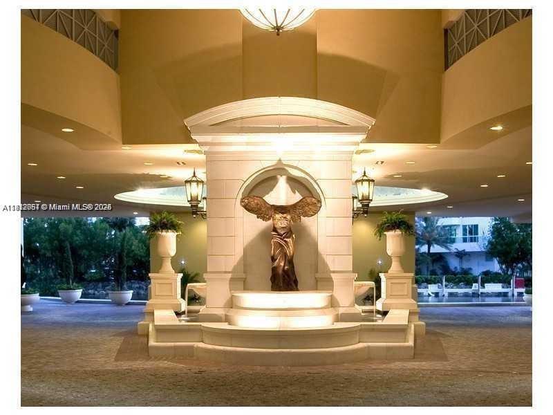 ST TROPEZ ON THE BAY III - Residential Lease